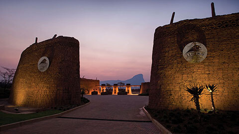 Monomotapa Village