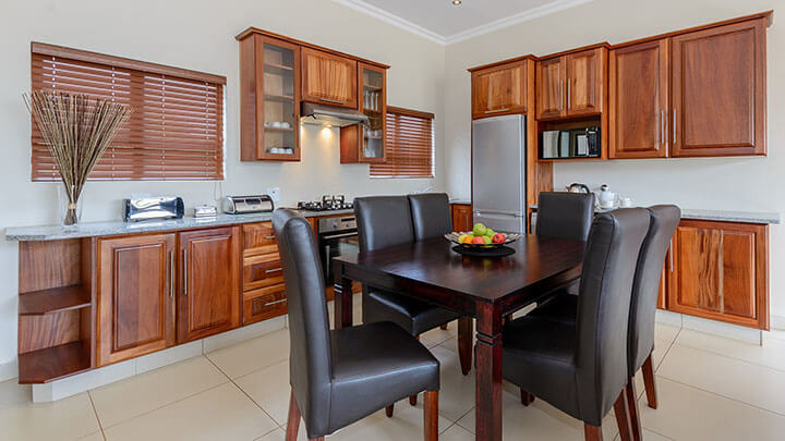 Three Bedroom Chalet with Patio